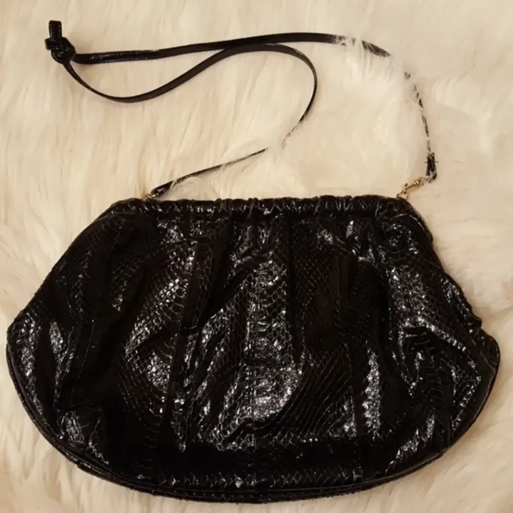 J. RENEE BLACK SNAKE VINTAGE‎ SHOULDER BAG